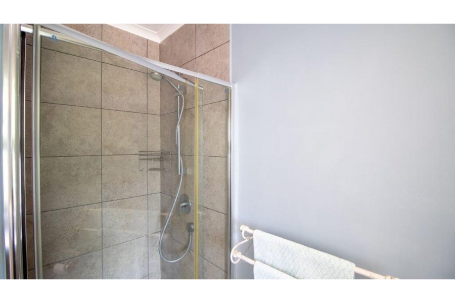 6 Bedroom Property for Sale in Lovemore Park Eastern Cape